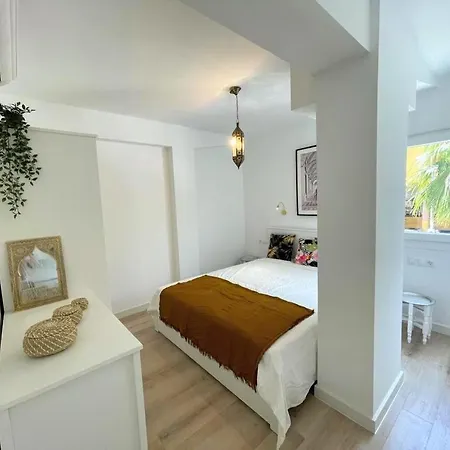 Paris Architecture - 托雷莫利诺斯