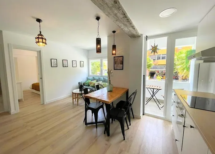 Paris Architecture - *